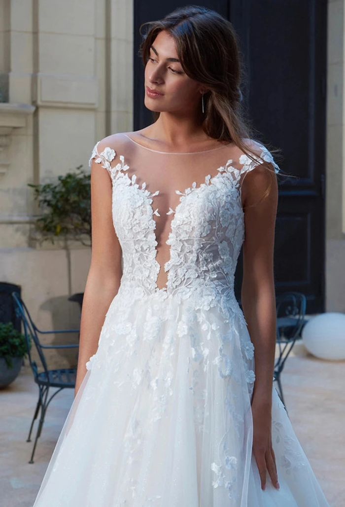 Robe de mariée collection couture nuptiale modèle thoa - photo numéro 8