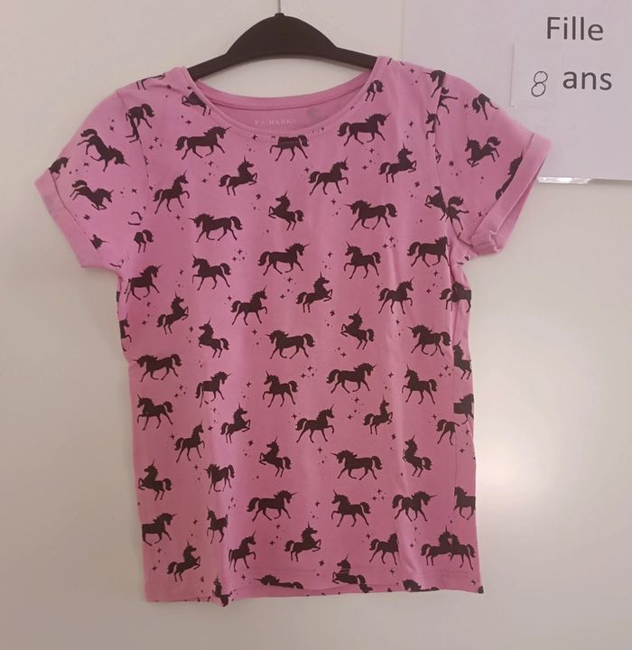T-shirt mc licorne Primark 7/8 ans