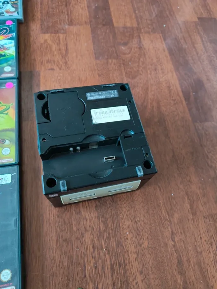 Nintendo gamecube avec 20 jeux - photo numéro 4