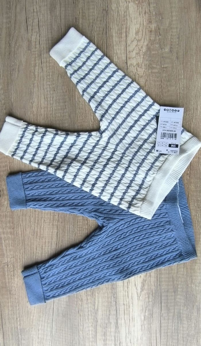 Lot 2 pantalons  en laine 9 mois