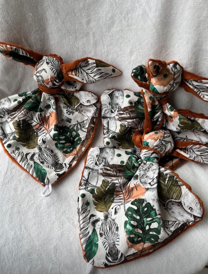 Trio de doudou neuf - photo numéro 3