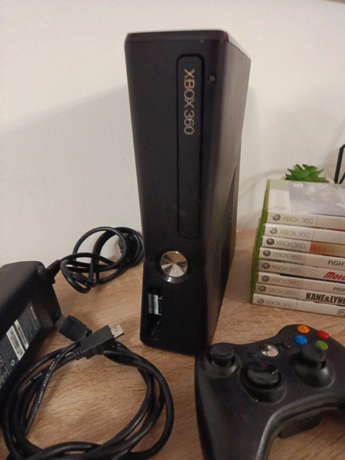 Xbox360 manette câble 8 jeux - photo numéro 3