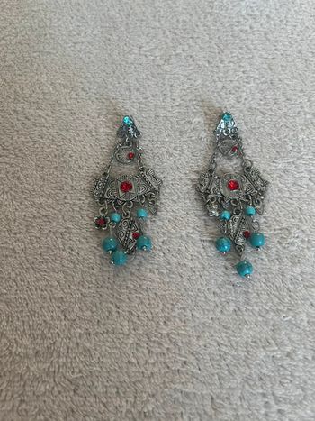 Boucles d’oreilles pendantes