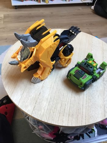 Dino Watch Go transformation dinosaures 