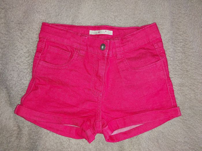 Lot shorts 8 ans - photo numéro 2