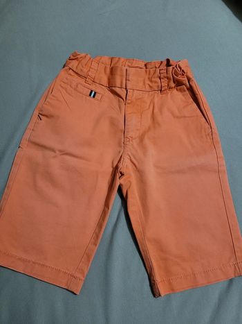 Short chino