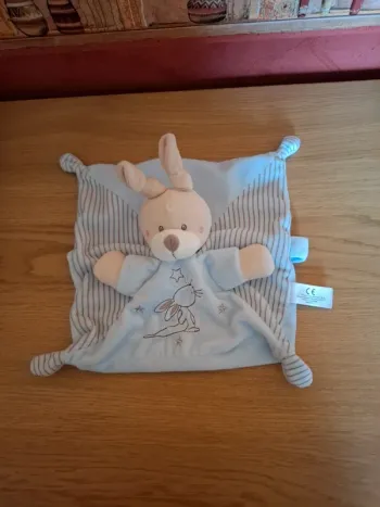 Doudou "simba toys"
