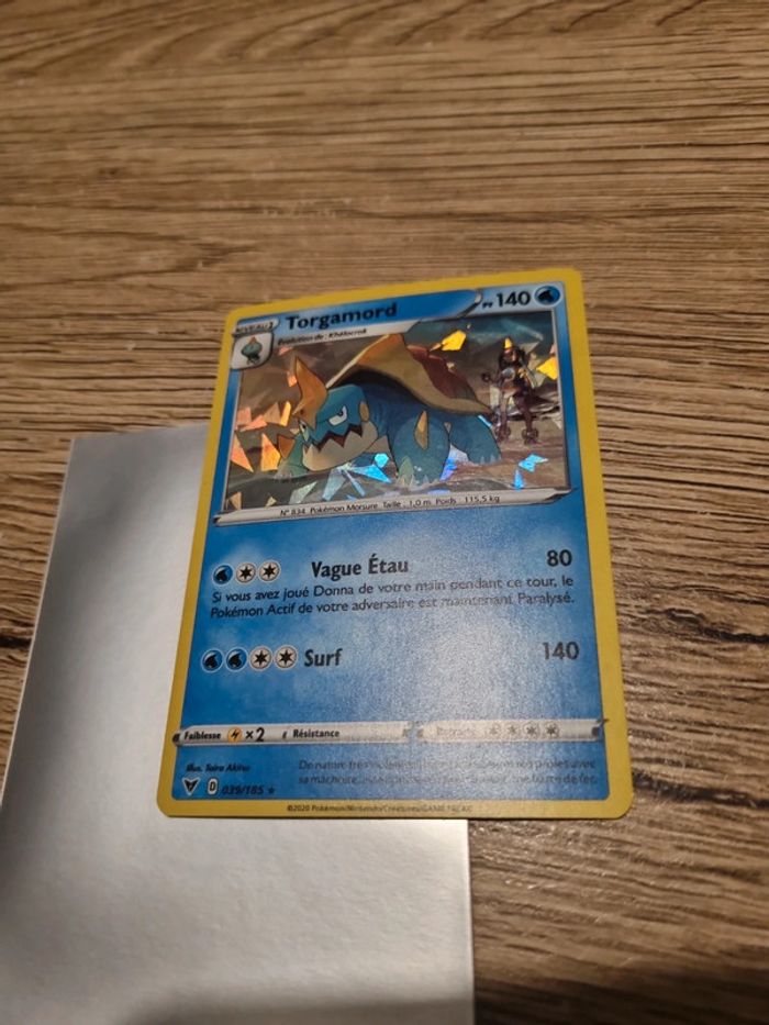Carte pokémon torgamord HOLO 039/185 fr année 2020