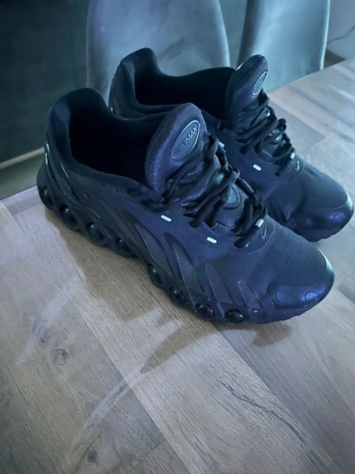 Basket Nike air dn8 max taille 43 - photo numéro 5