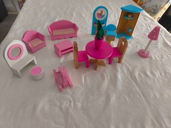 Lot mobiliers en bois maison de poupée