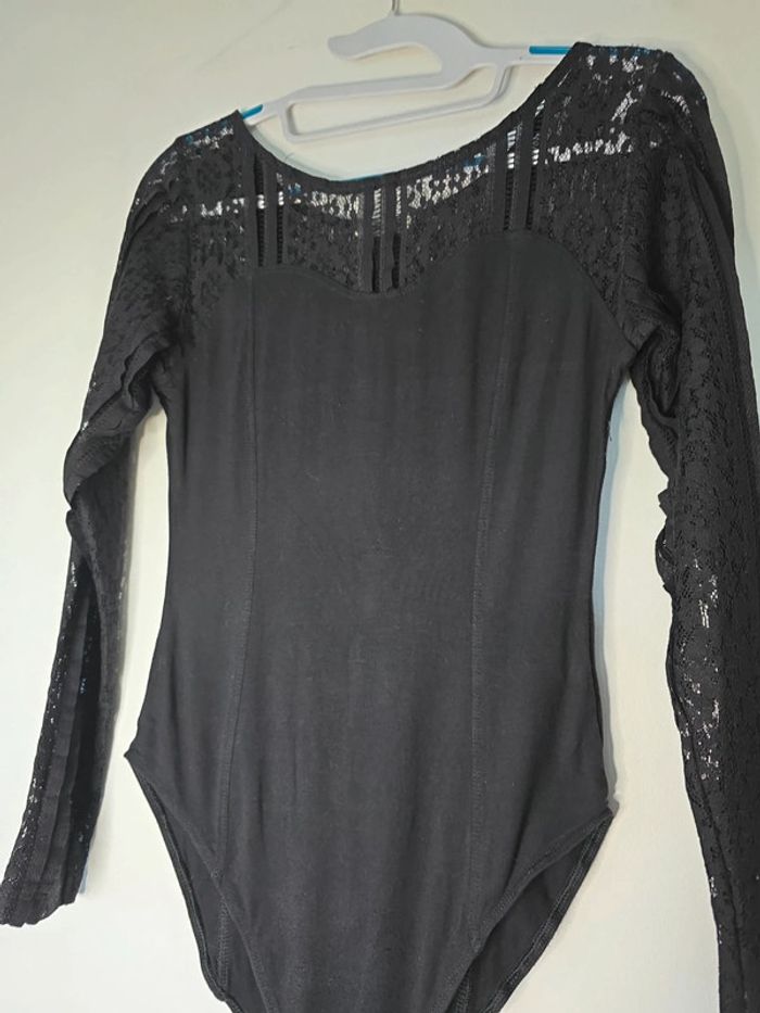 Body cache-cache - photo numéro 2