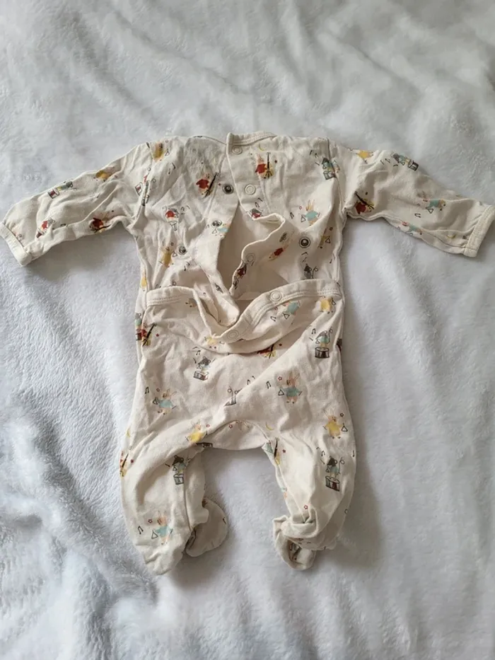 3 pyjamas leger - photo numéro 3
