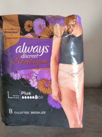 Always discreet noir