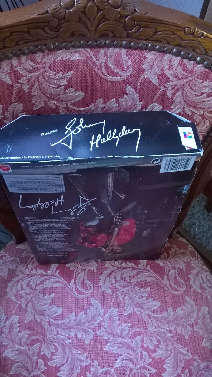 poupée johnny Hallyday en concert 1995 Mattel - photo numéro 4
