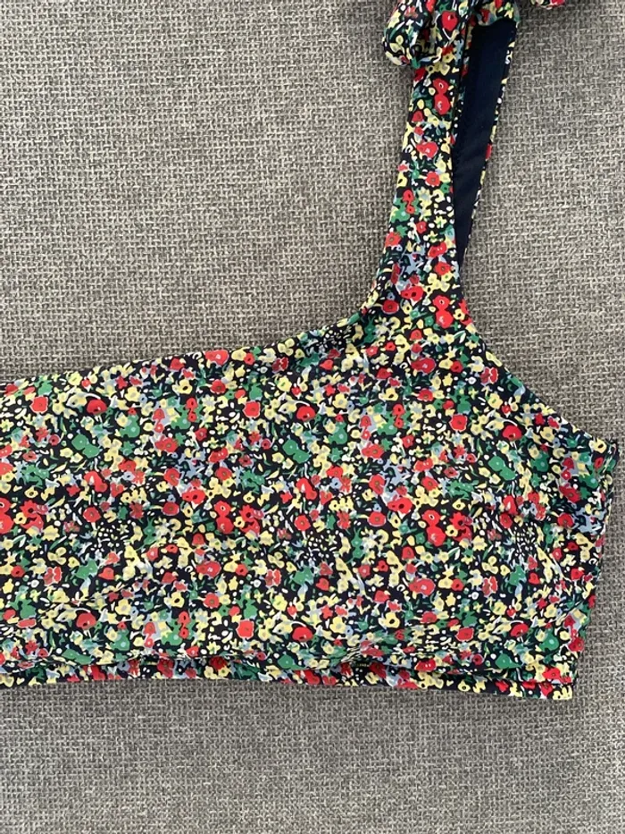 Haut maillot de bain - photo numéro 2