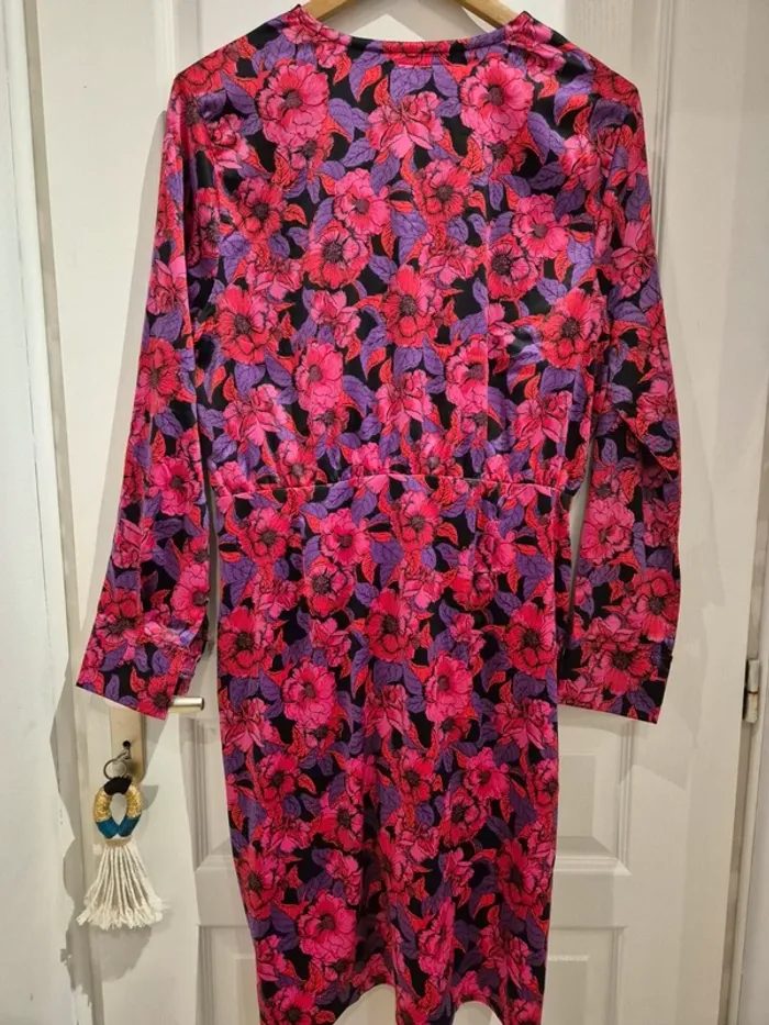 Robe #fleurie 44 neuve - photo numéro 6