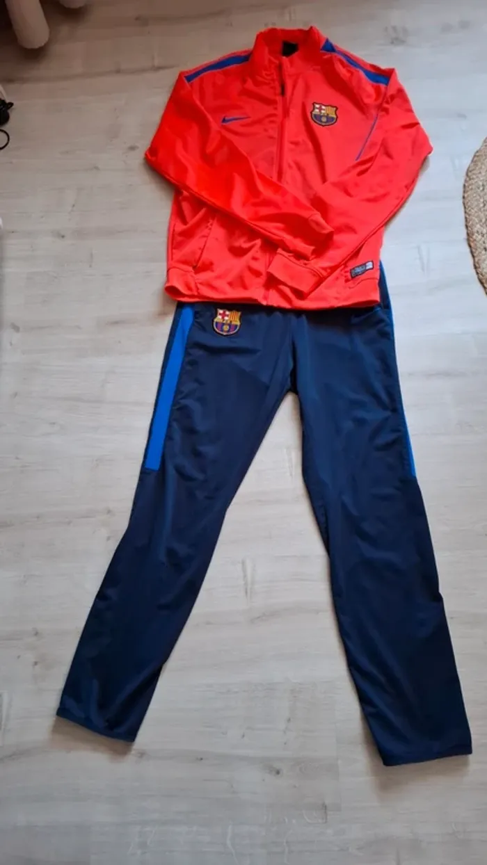 Survêtement nike FCB
