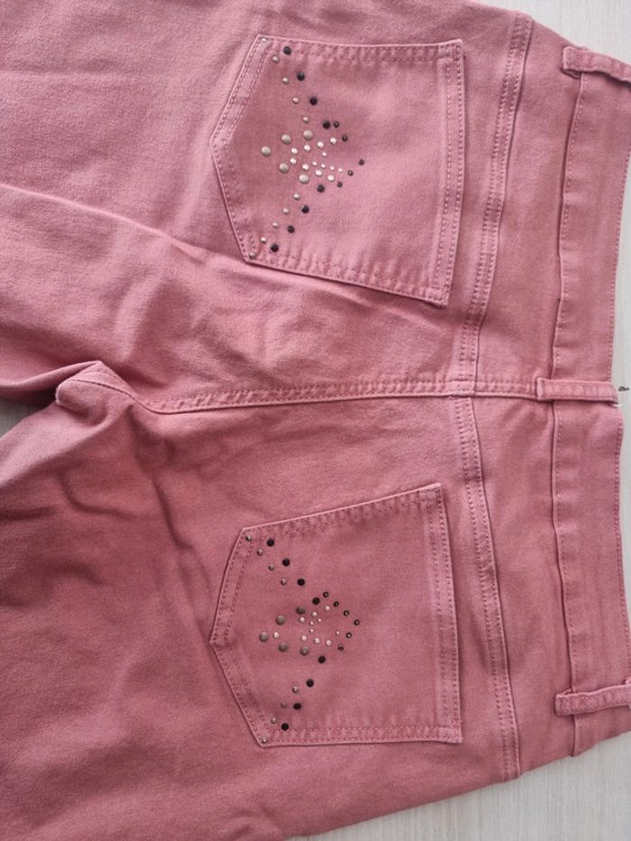 Pantalon u collection 44 - photo numéro 5