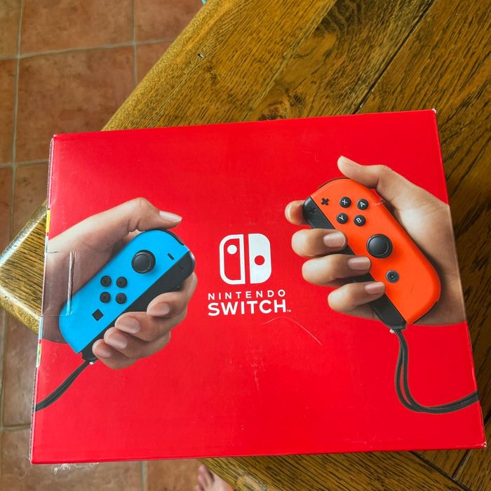 Nintendo switch - photo numéro 2