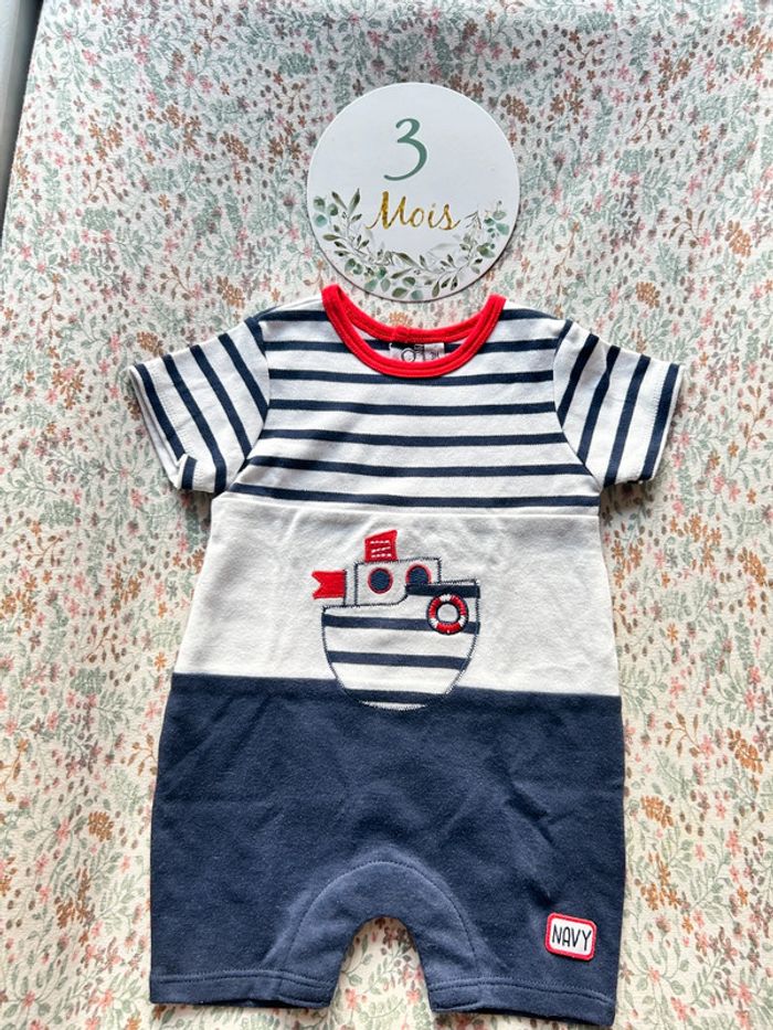 Combinaison short tee shirt marinière 3 mois