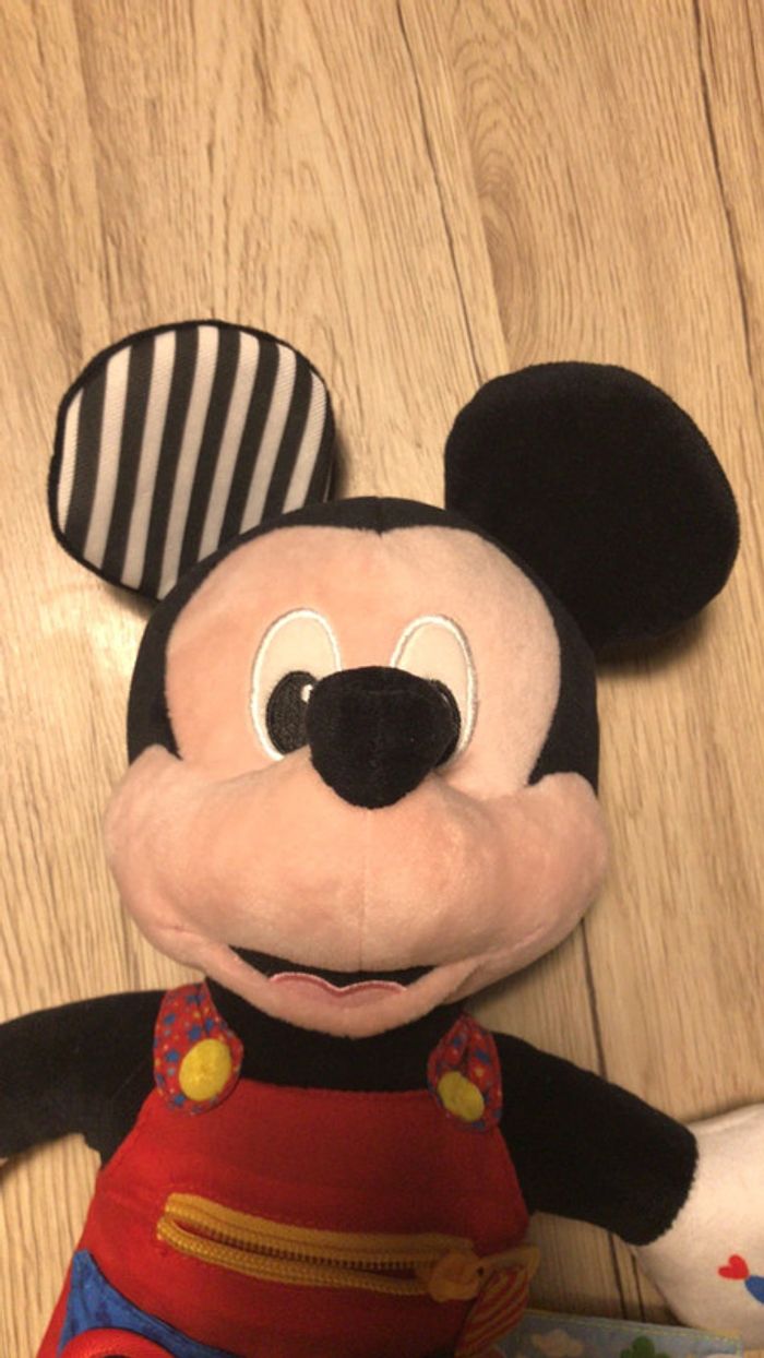 Peluche mickey activités - Disney - photo numéro 4