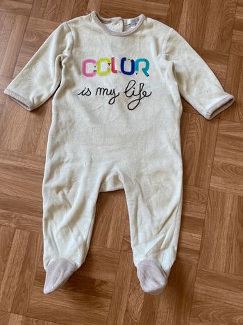 Pyjama une pièce vert taille 12 mois Kitchoun