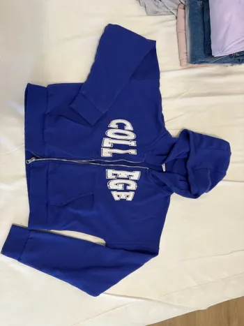Sweat capuche xs