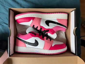 Air Jordan 1 Low GS Pinksicle – Taille 40 – Neuve avec boîte