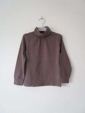 Sous-pull taupe DPAM 5 ans TBE