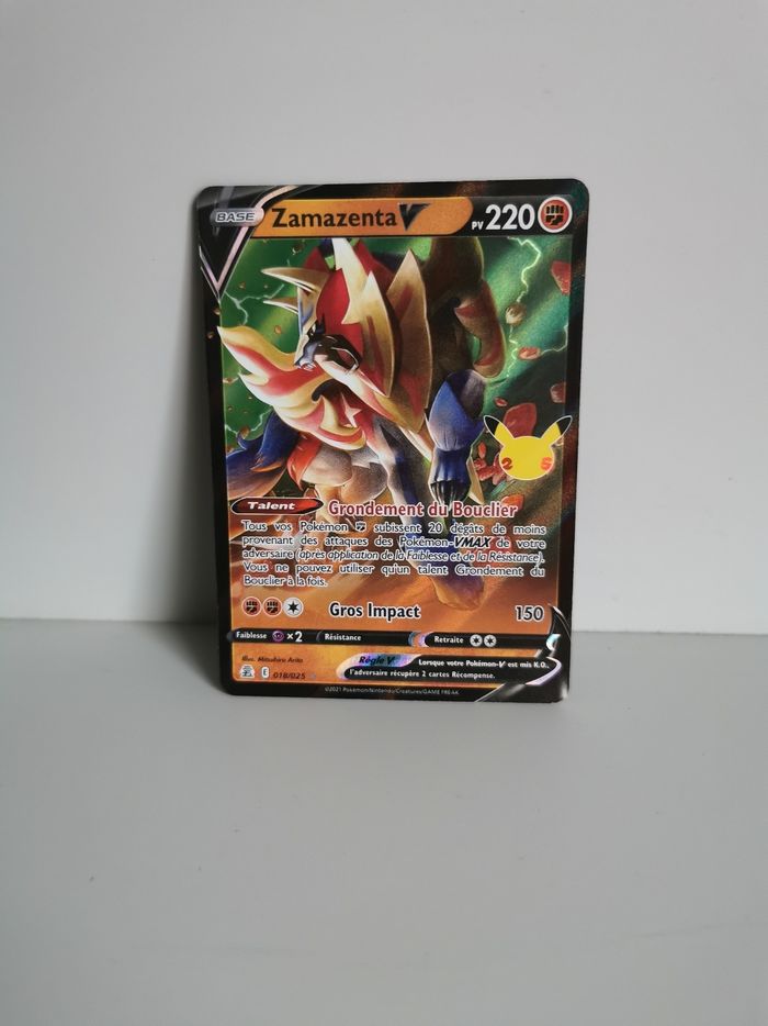 Carte Pokémon Zamazenta V 018 /025