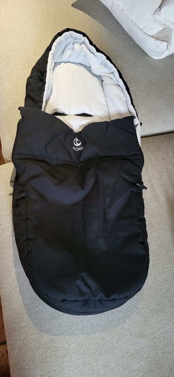 Poussette STOKKE siège + nacelle - photo numéro 3