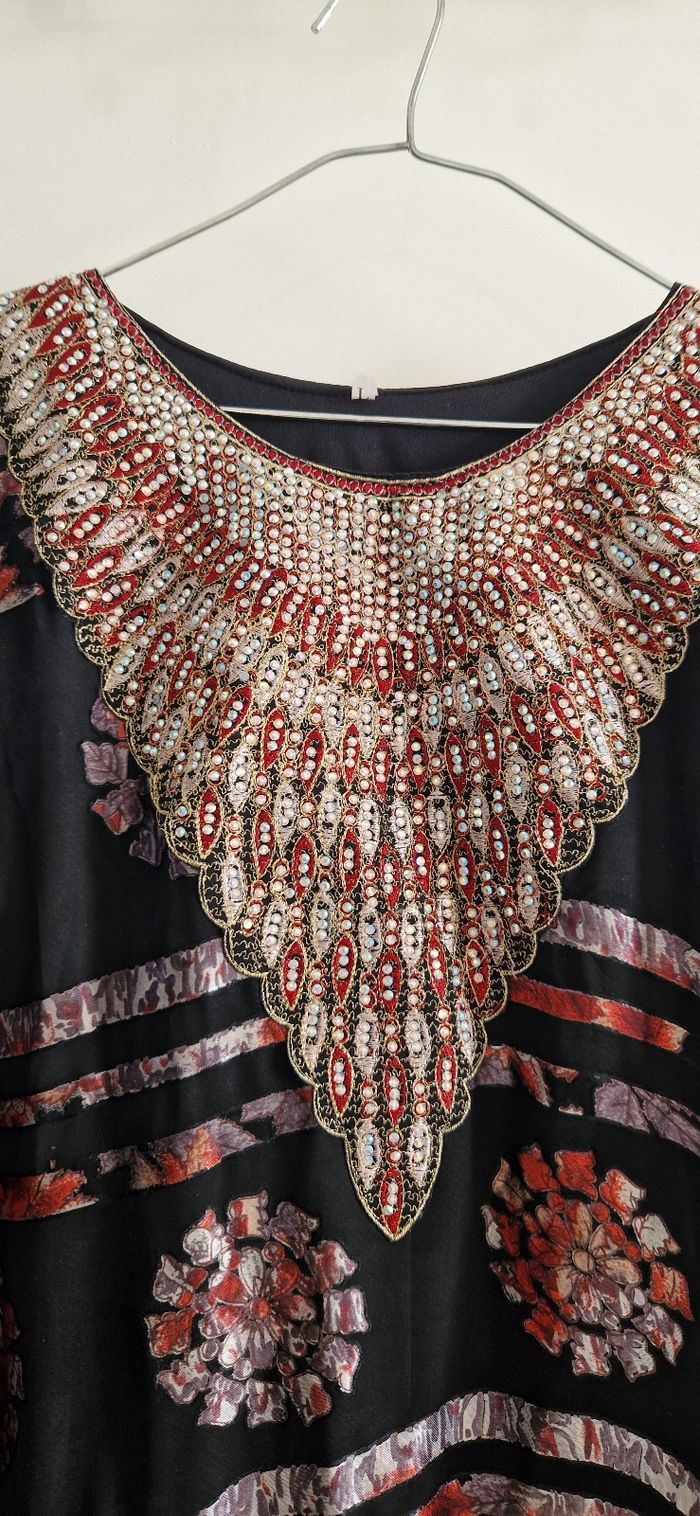 Robe de fête - photo numéro 2