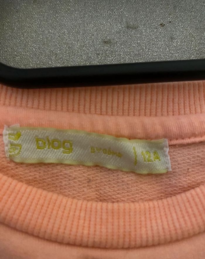 pull “en mode boudeuse” - photo numéro 3