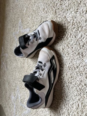 Chaussures de hand 33