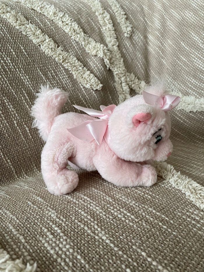 Peluche doudou 18cm disney les aristochats Marie chat rose noeud très bon état - photo numéro 4