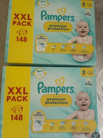 Deux carton de couches Pampers xxl taille 2