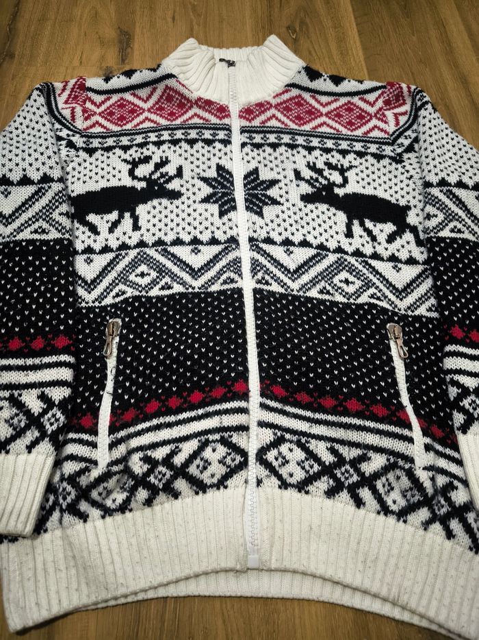 Veste zippée, flocon et renne, taille L, très bon état - photo numéro 3