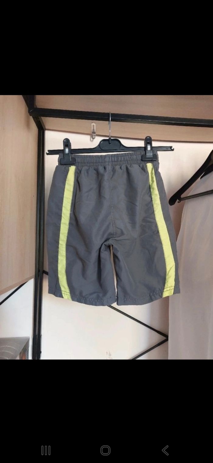 Short de bain - photo numéro 2