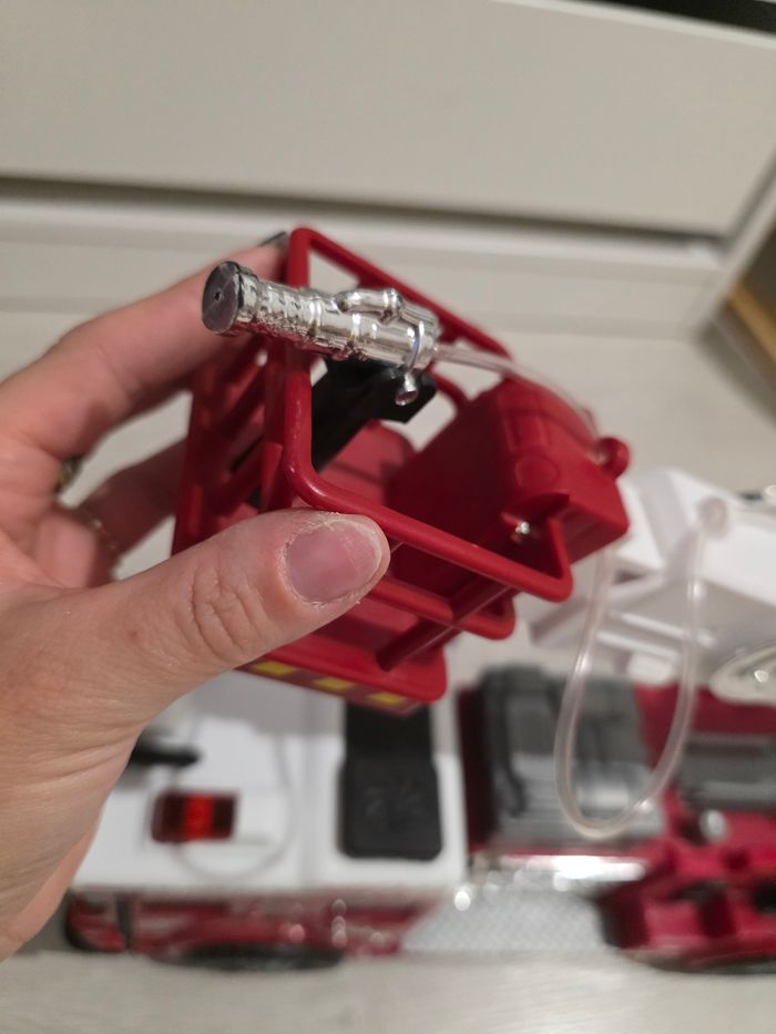 Camion de pompier - photo numéro 2