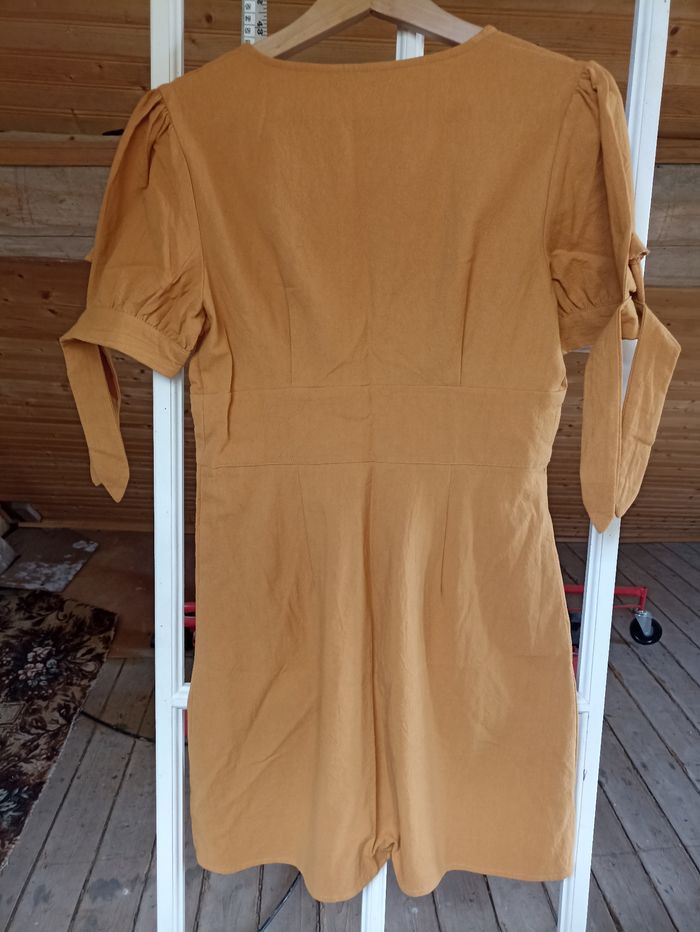 Robe d'été jaune orangé - photo numéro 2