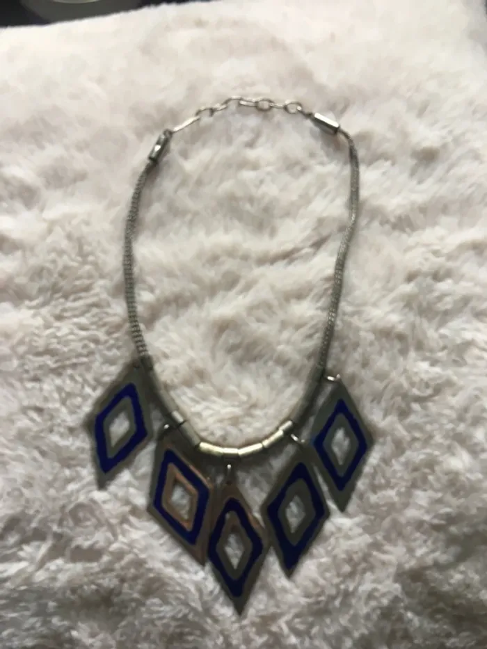 Collier - photo numéro 5