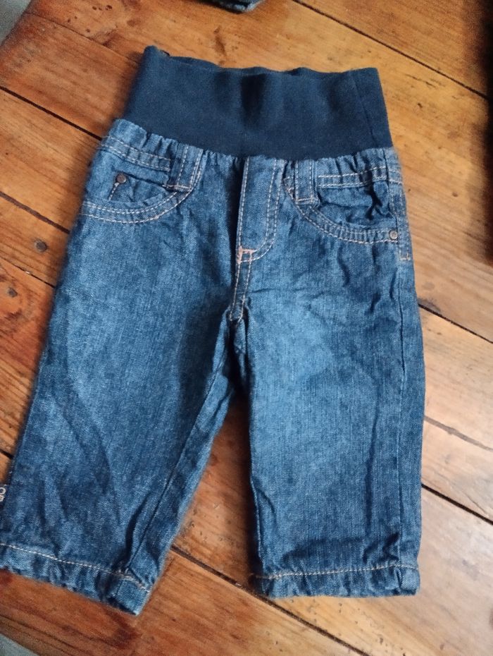2 jeans, 1 jogging, 1 short - photo numéro 4