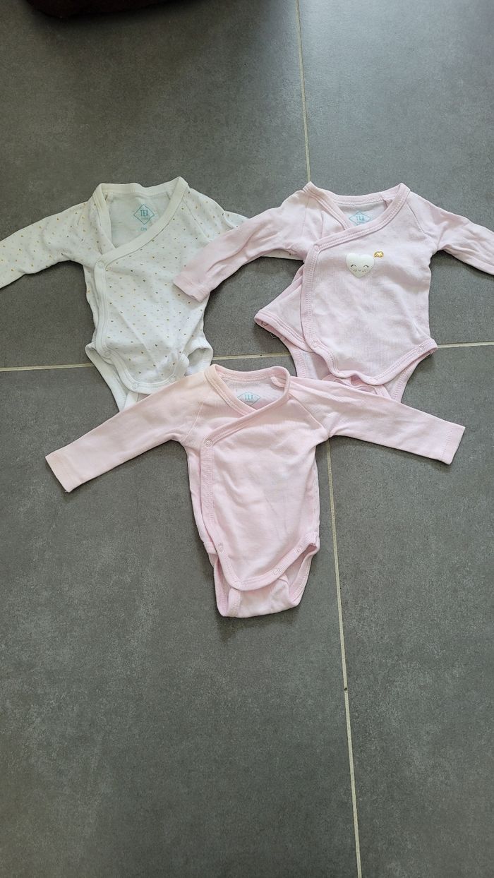 Lot 3 body naissance
