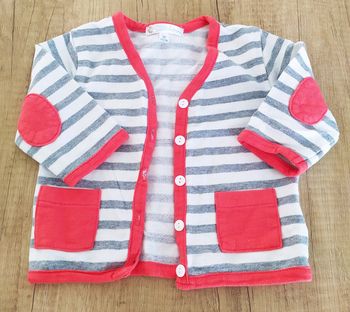 Gilet garçon rayé gris blanc rouge taille 3 mois Kiabi