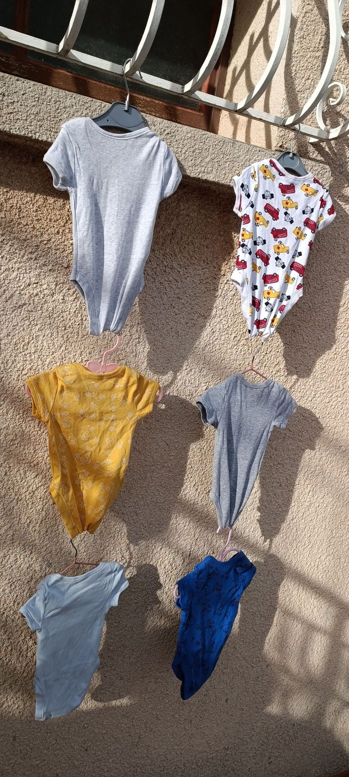 Lot de 6 bodies - photo numéro 2