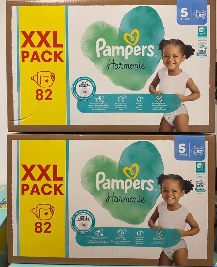 2 cartons de couches Pampers harmonie taille 5