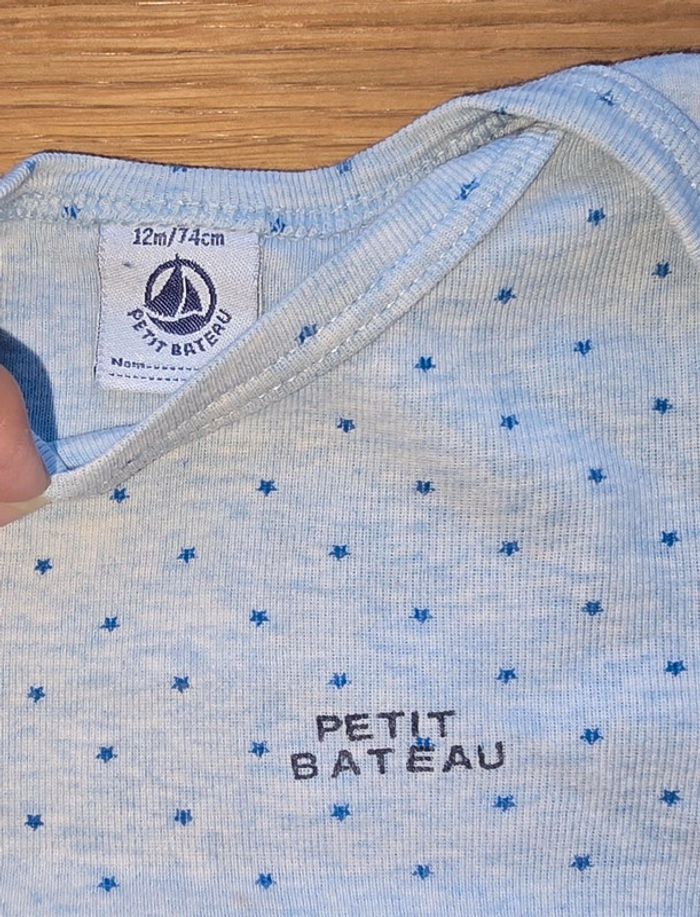 Body Petit Bateau petites étoiles 12 mois - photo numéro 2
