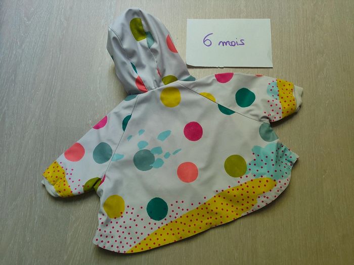 Imperméable / manteau léger / poncho / cape catimini 6 moi - photo numéro 3