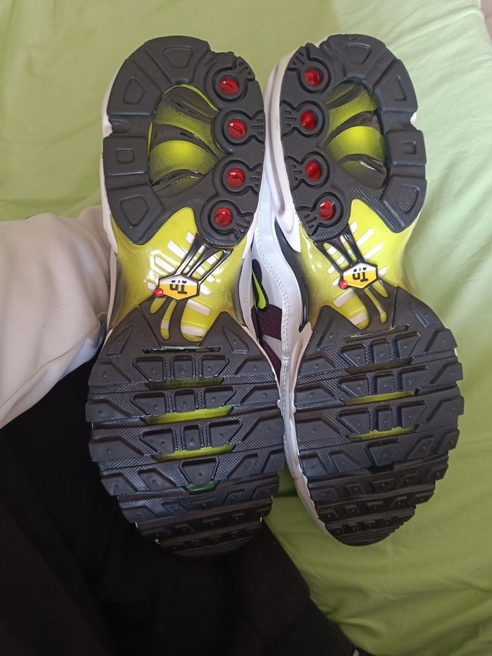 Chaussures Nike tn pointure 44 - photo numéro 2