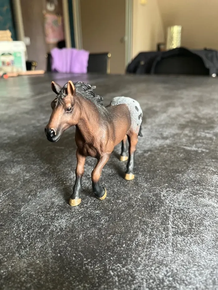 Cheval étalon holstein schleich - photo numéro 2